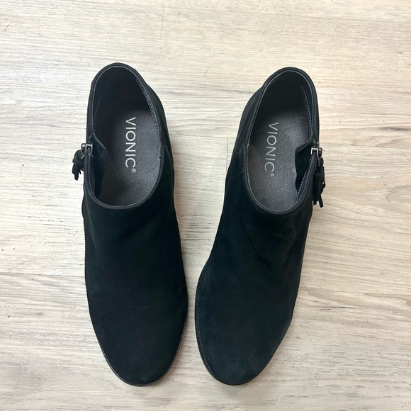 Vionic Boots Womens 9 Serena Ankle Bootie Black Casual Comfort Block Heel Tassel - Picture 8 of 14